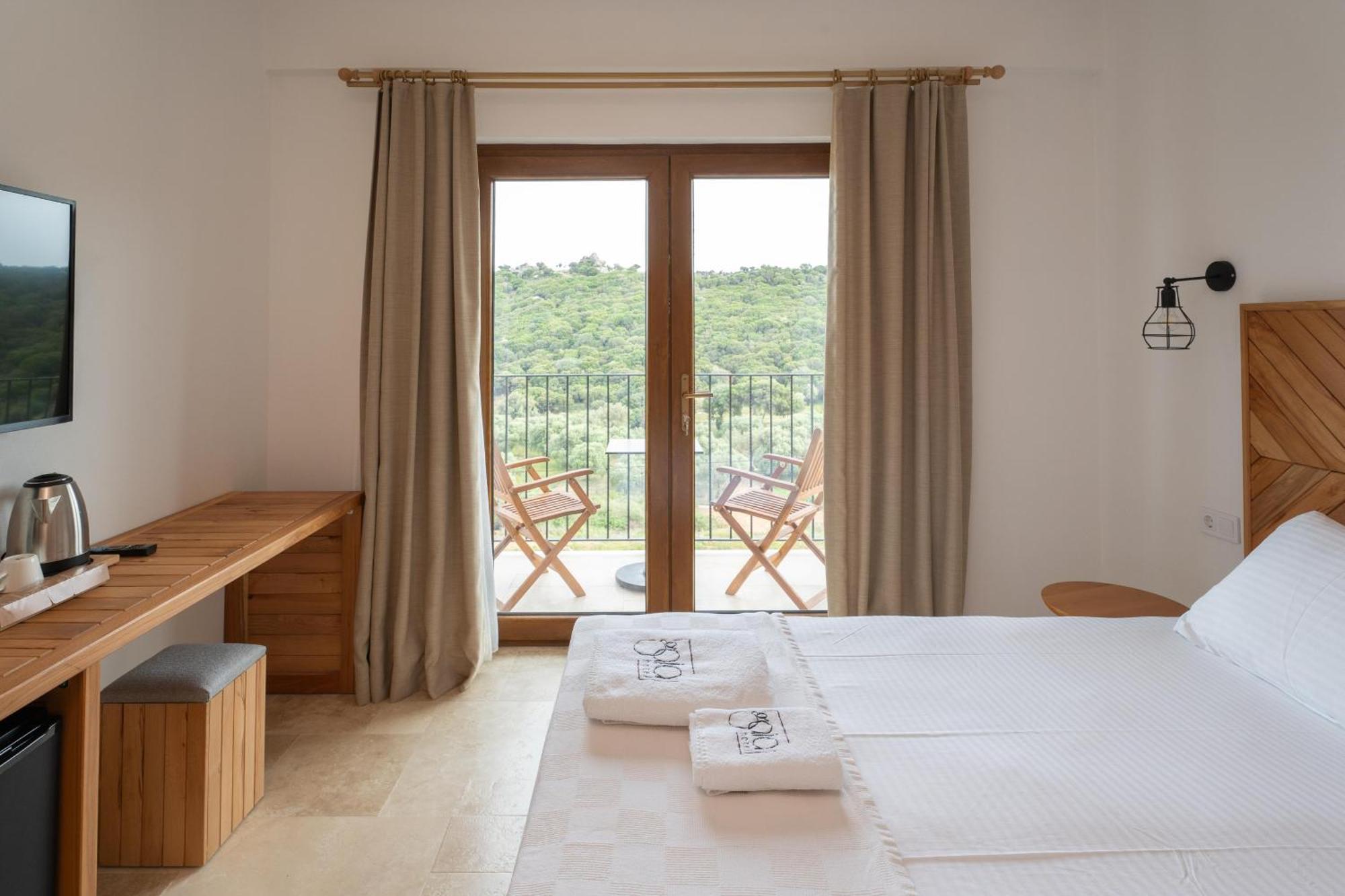 Terra Gaia Hotel Gokceada ภายนอก รูปภาพ